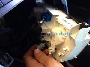 Sostituzione lampadine plancia centrale comandi Fiat Grande Punto