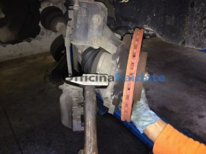 Sostituzione pastiglie freni Lancia Musa
